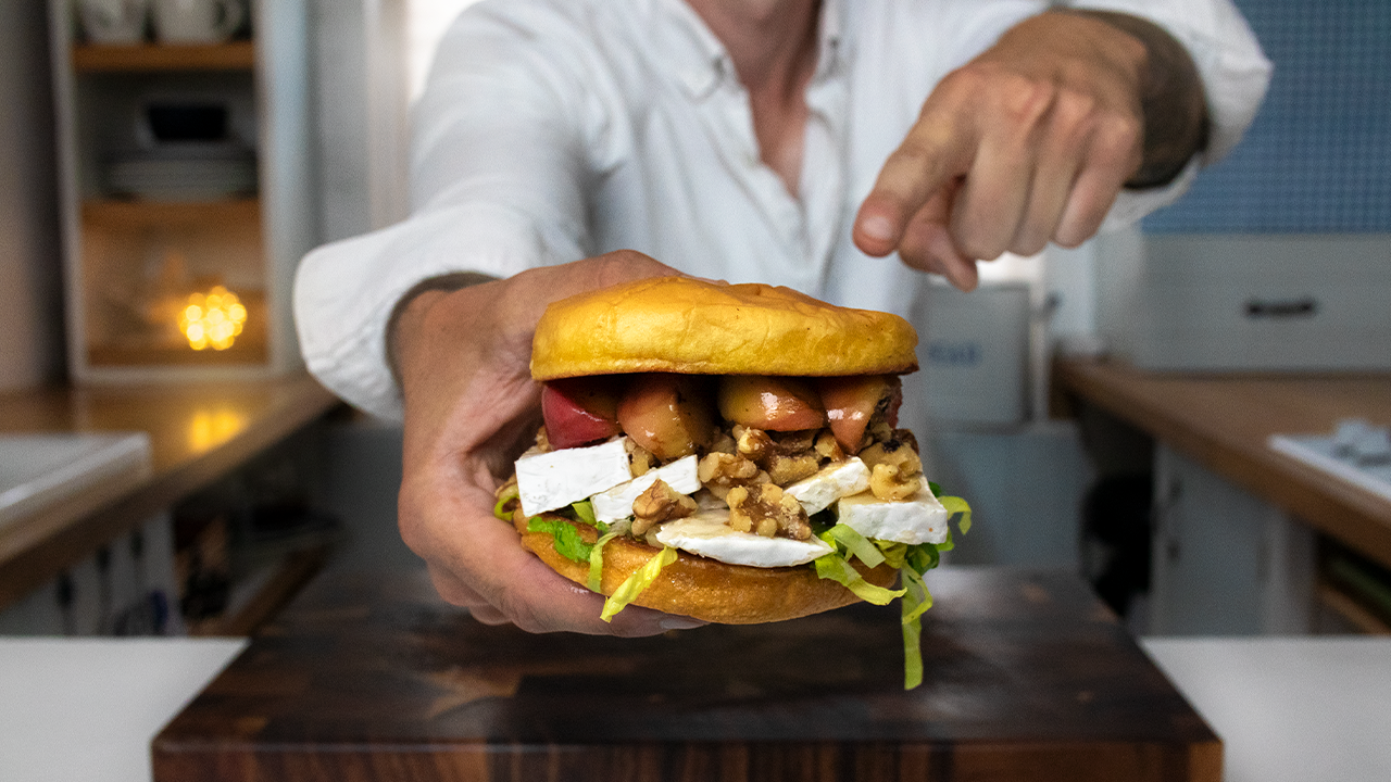 Goats Cheese, Apple & Walnut Brioche