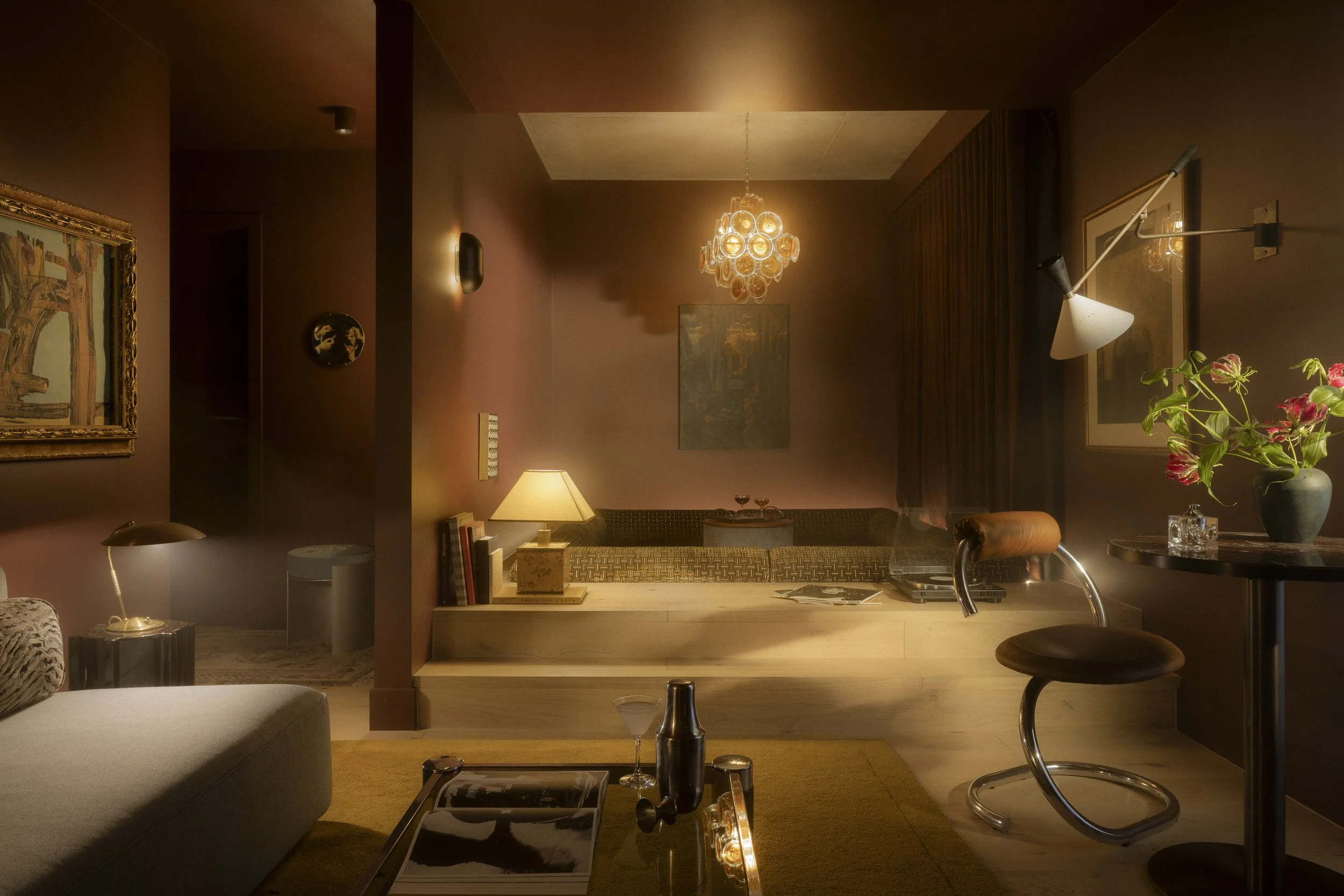 Snug-Club-001.jpg