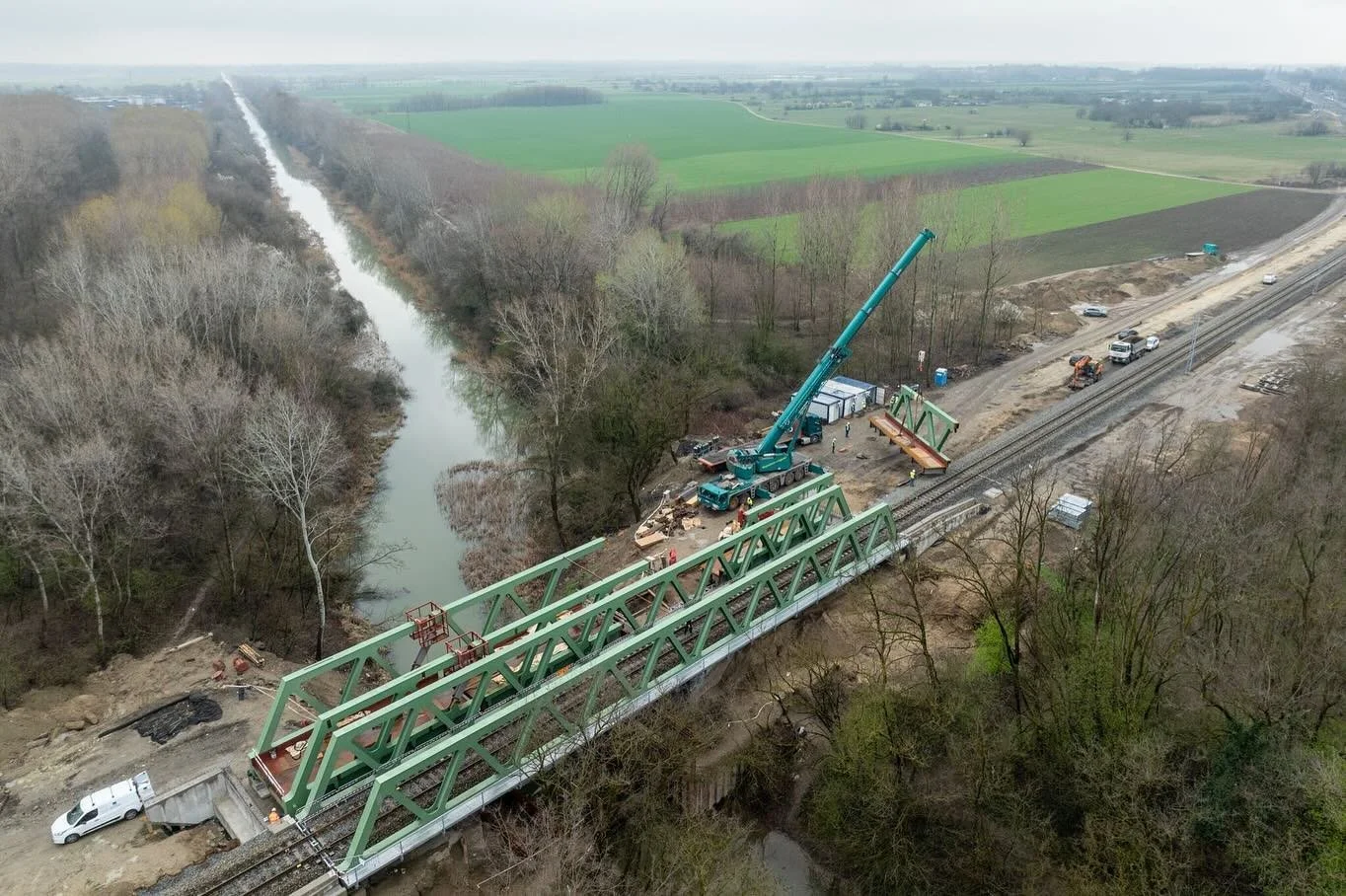 #building #rail #bridge #magyarepitok