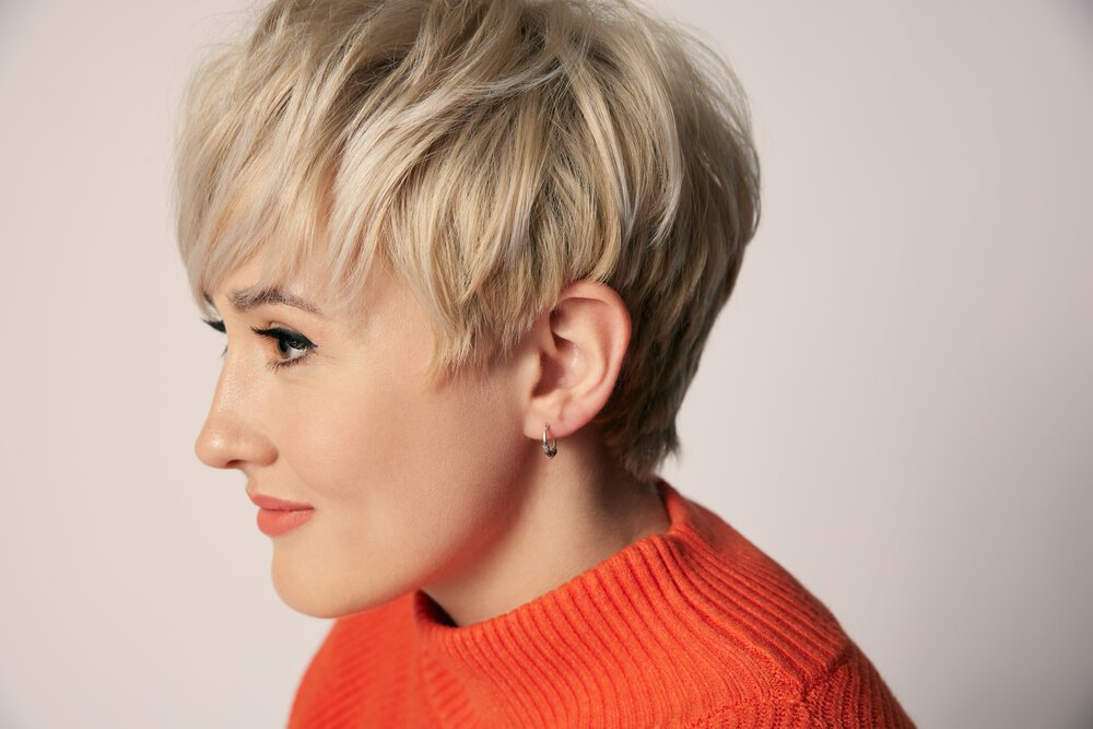 How to Style Short Hair for Hot Summer Days — Blushes
