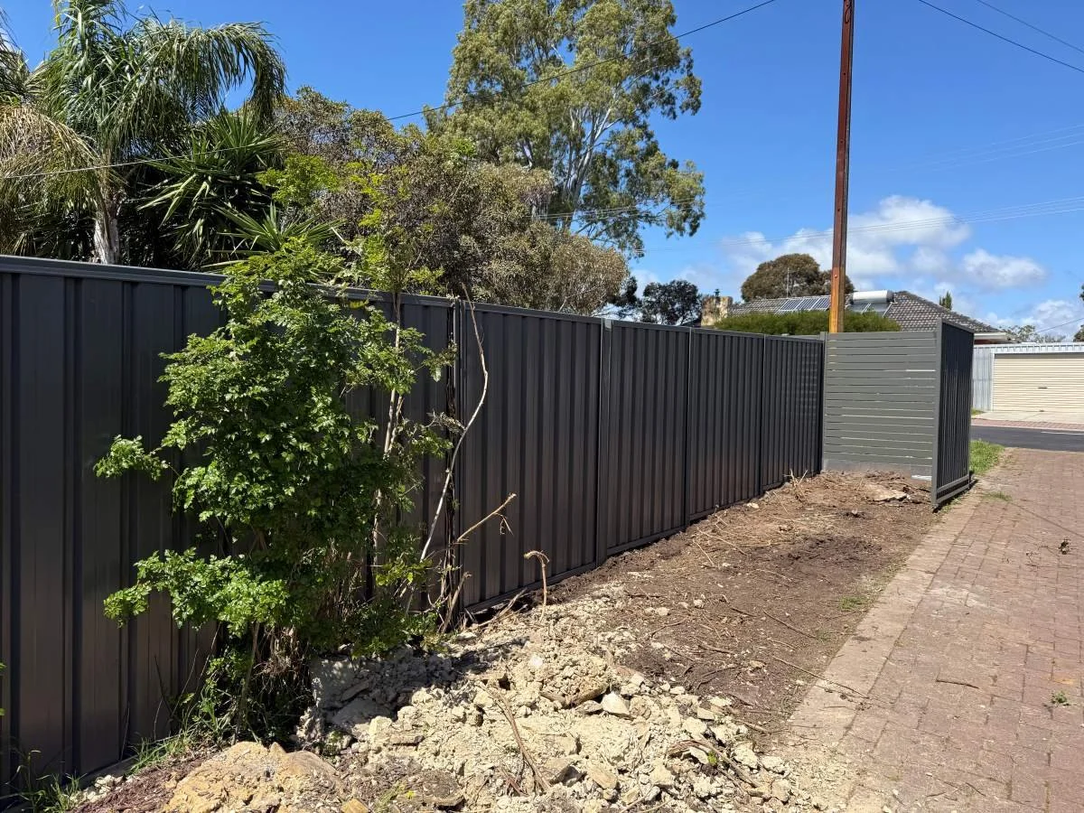 goodneighbou and slat fence