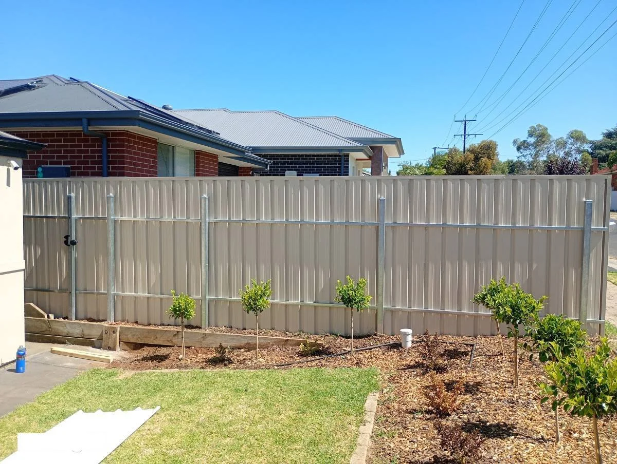 post & Rail galvanised frame with colorbond trimdeck sheets and caping color classic cream