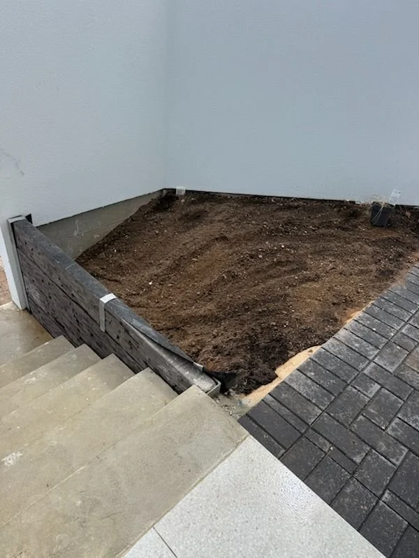 304-- Retaining wall Gallery.jpg