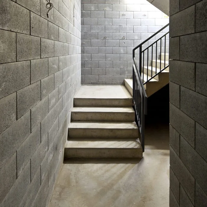 Versaloc-Building-Blocks wall and steps