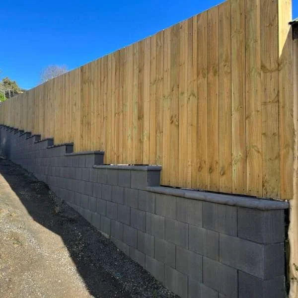 Coloured-Easy-Lock-Block-Ebony-700x700.jpg