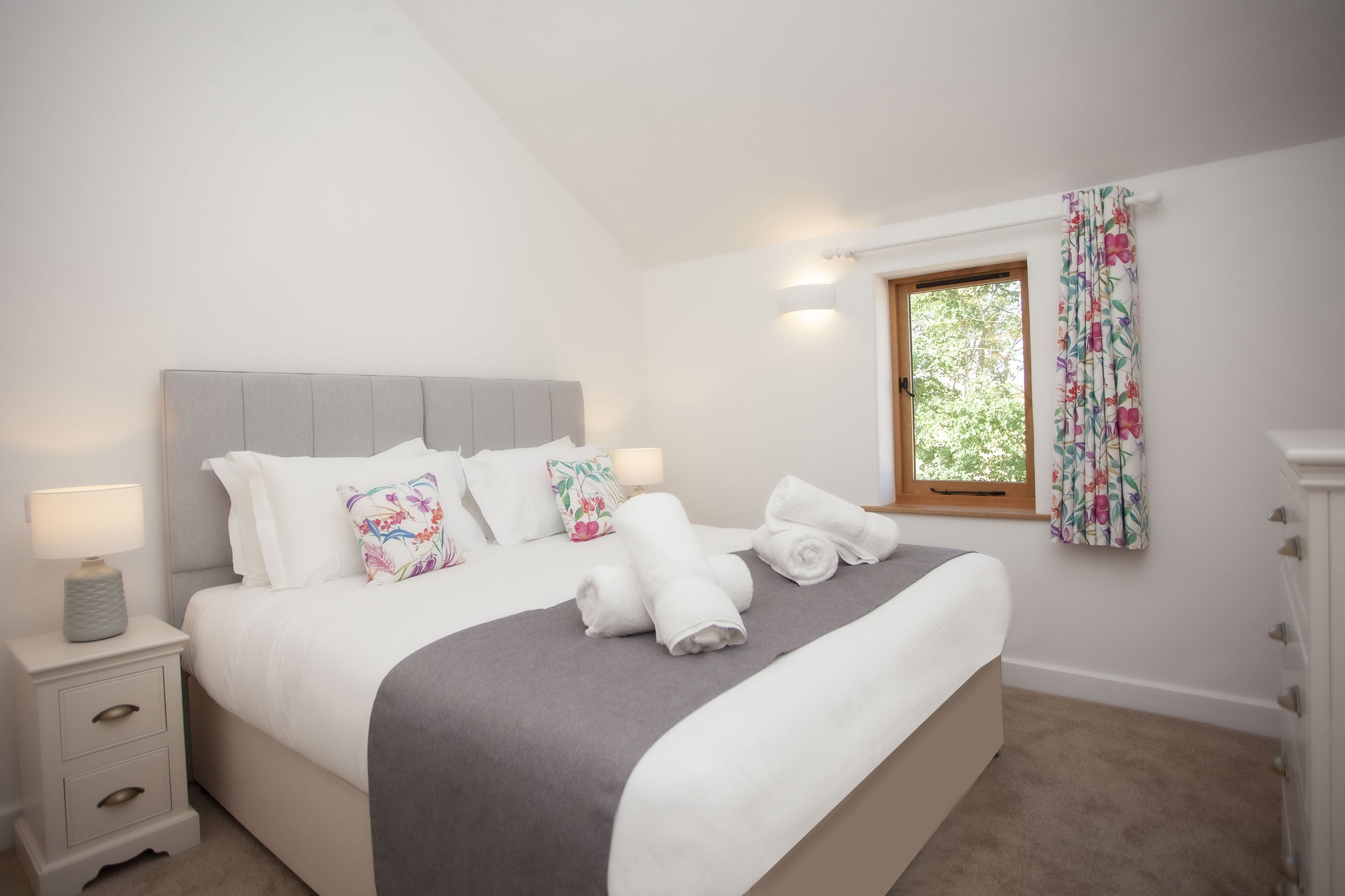 Poppy Bedroom | First Floor | Super King or Twin