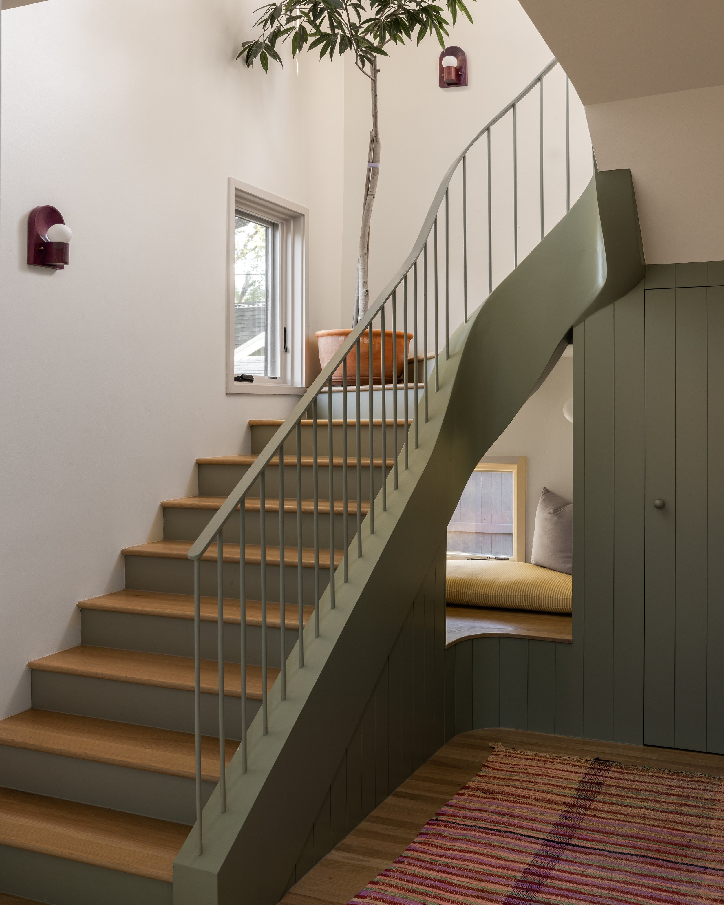 StarlingHouse-Stair 1 - Shade Degges.jpg