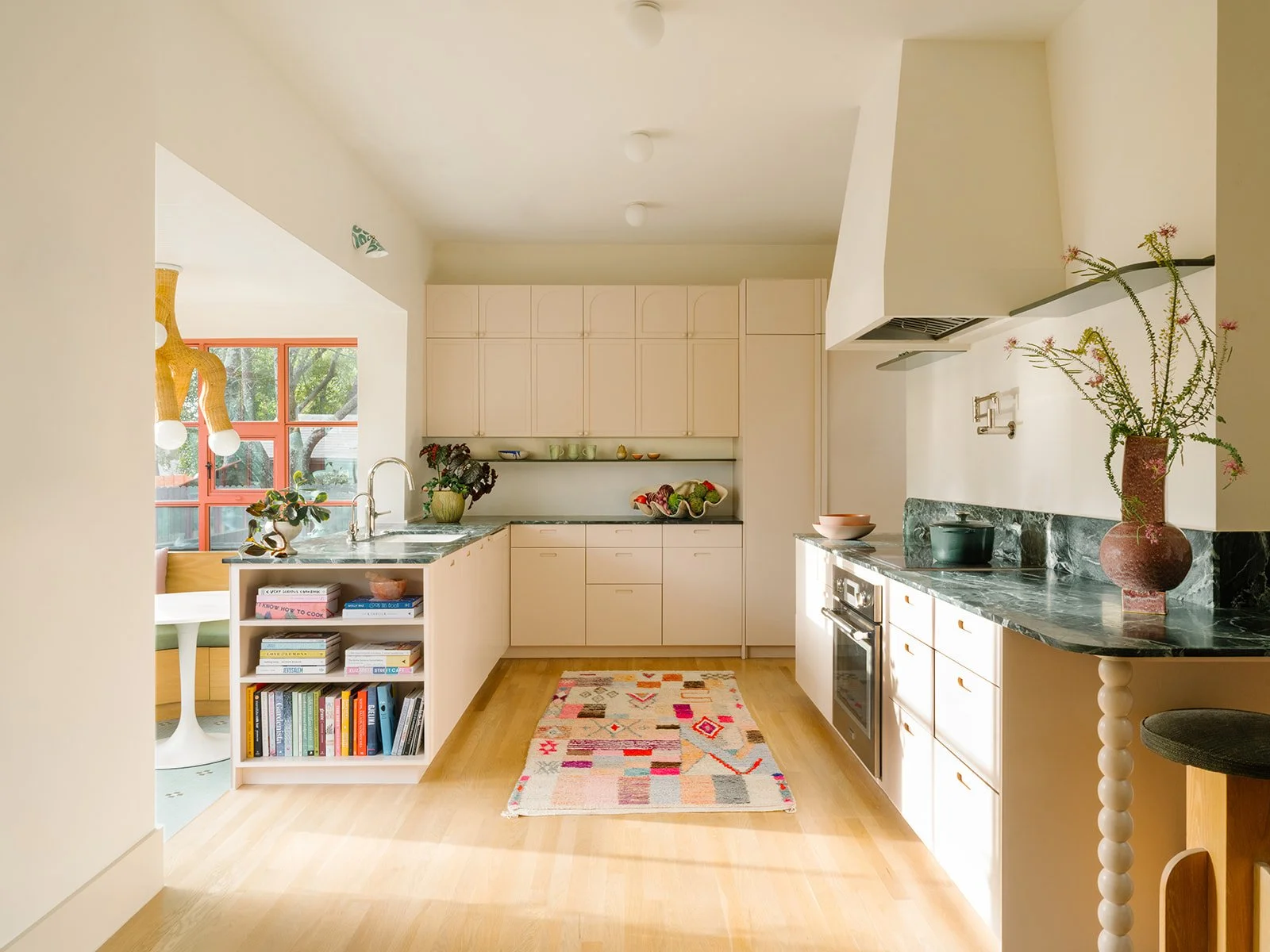 StarlingHouse-Kitchen - Diana Rothery.jpg