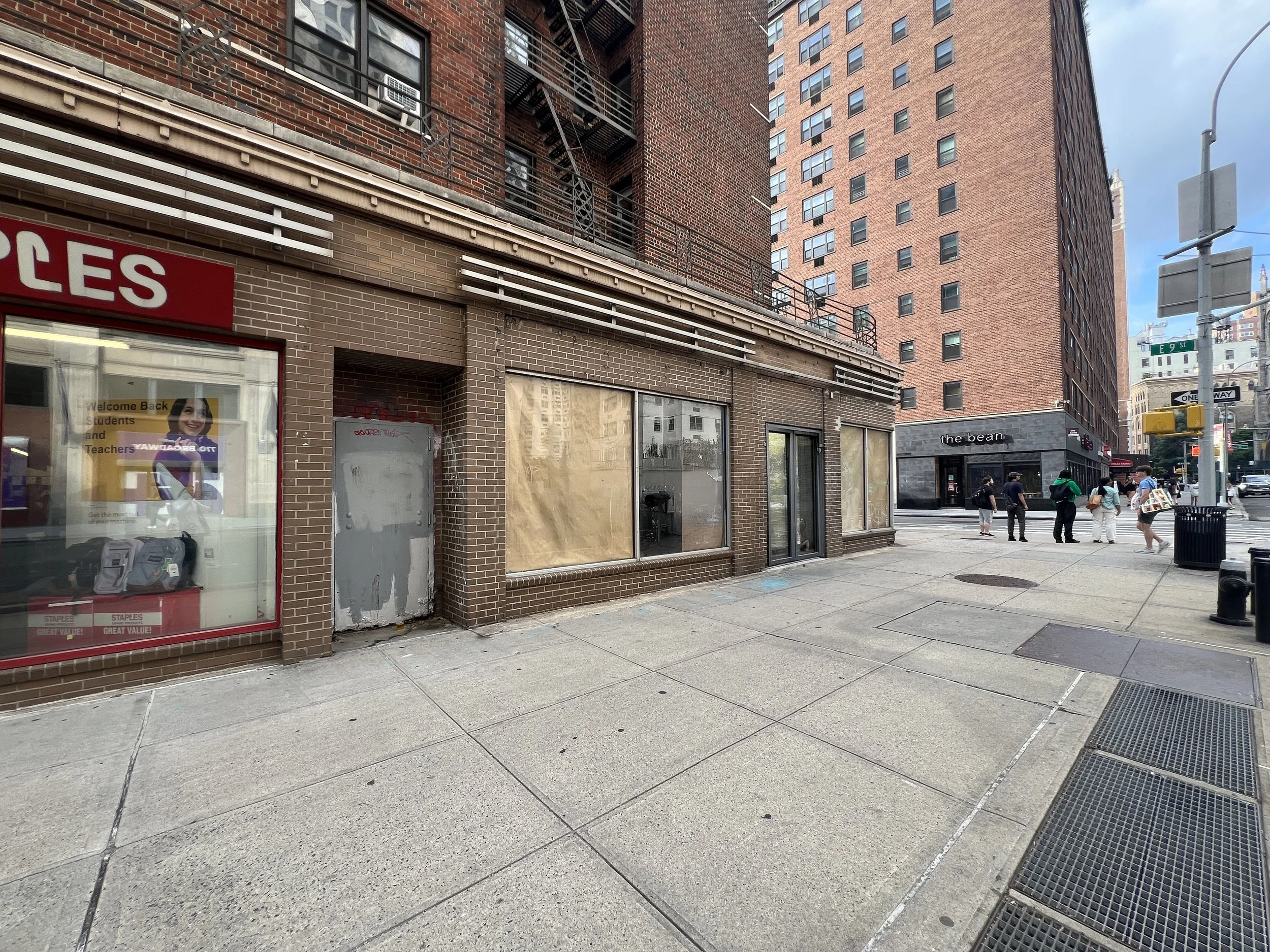 Retail I (zoom in, delete KSR sign).jpg