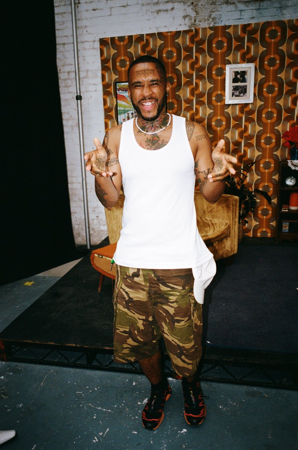63910018d.jpg