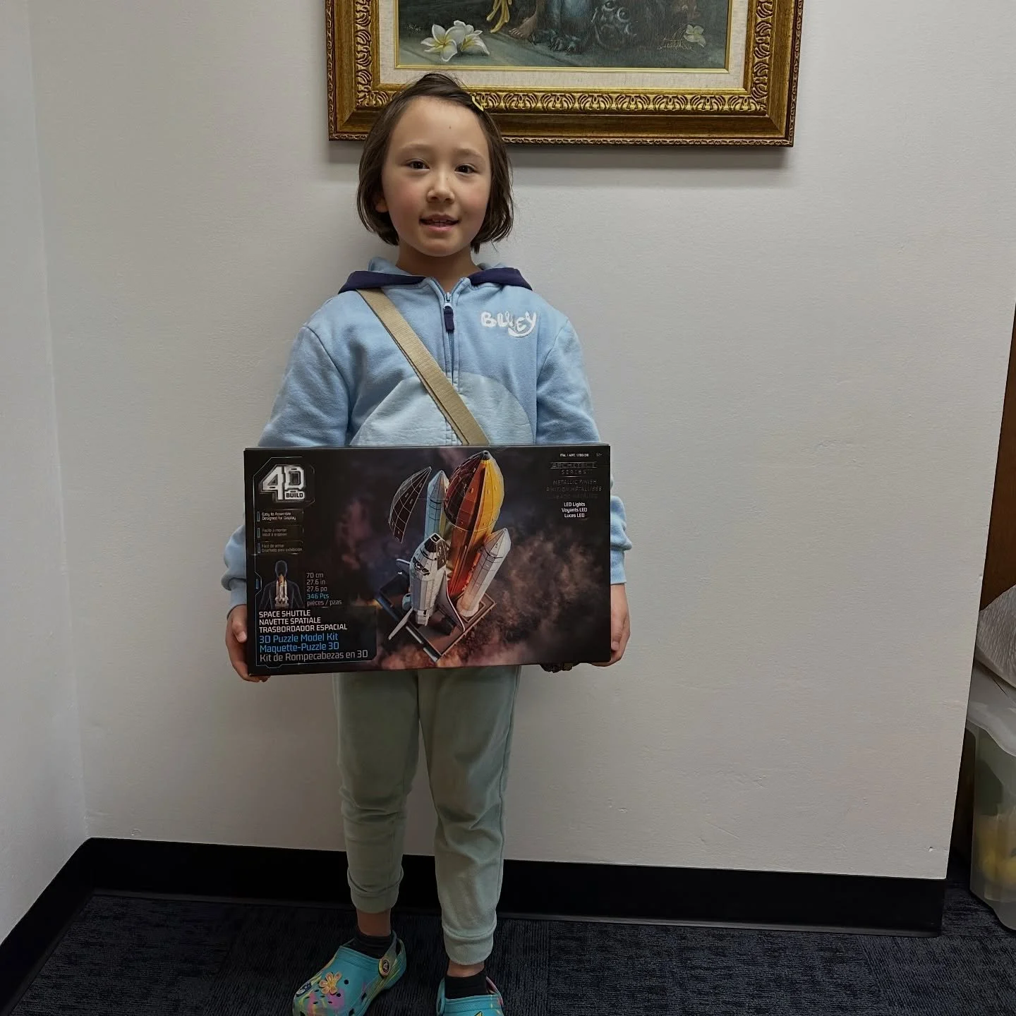 🍬 Huge congratulations to our amazing candy champion! She donated an incredible 42 pounds of candy during our Candy Buyback and earned a special prize for her generosity. Thanks to her and all our participants, we collected around 265 pounds of cand