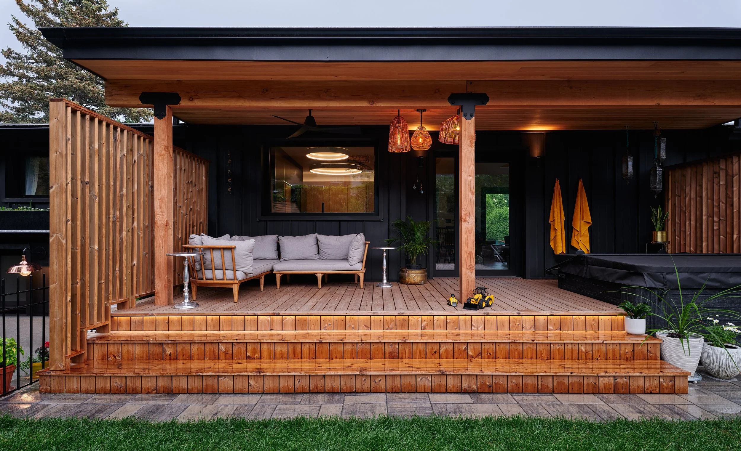 Oasis in Ottawa (2).jpg