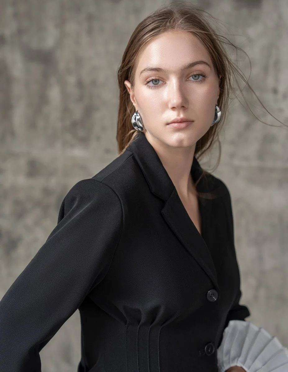 Tori---Photogenics-853_Retouched.jpg