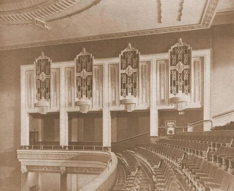 Image of 1930s interior