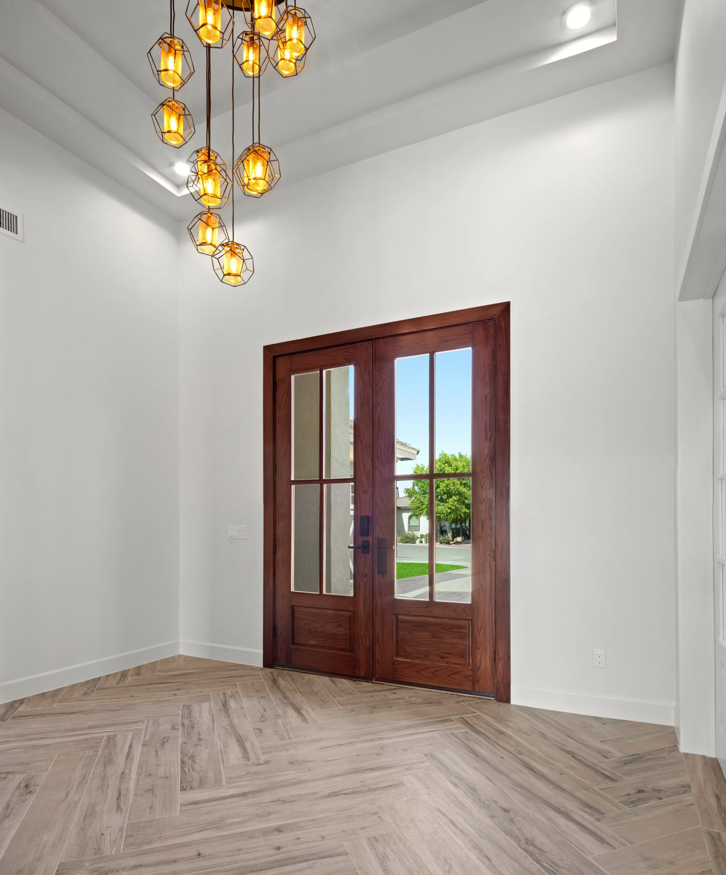 1042 Castillo Court 9.jpg
