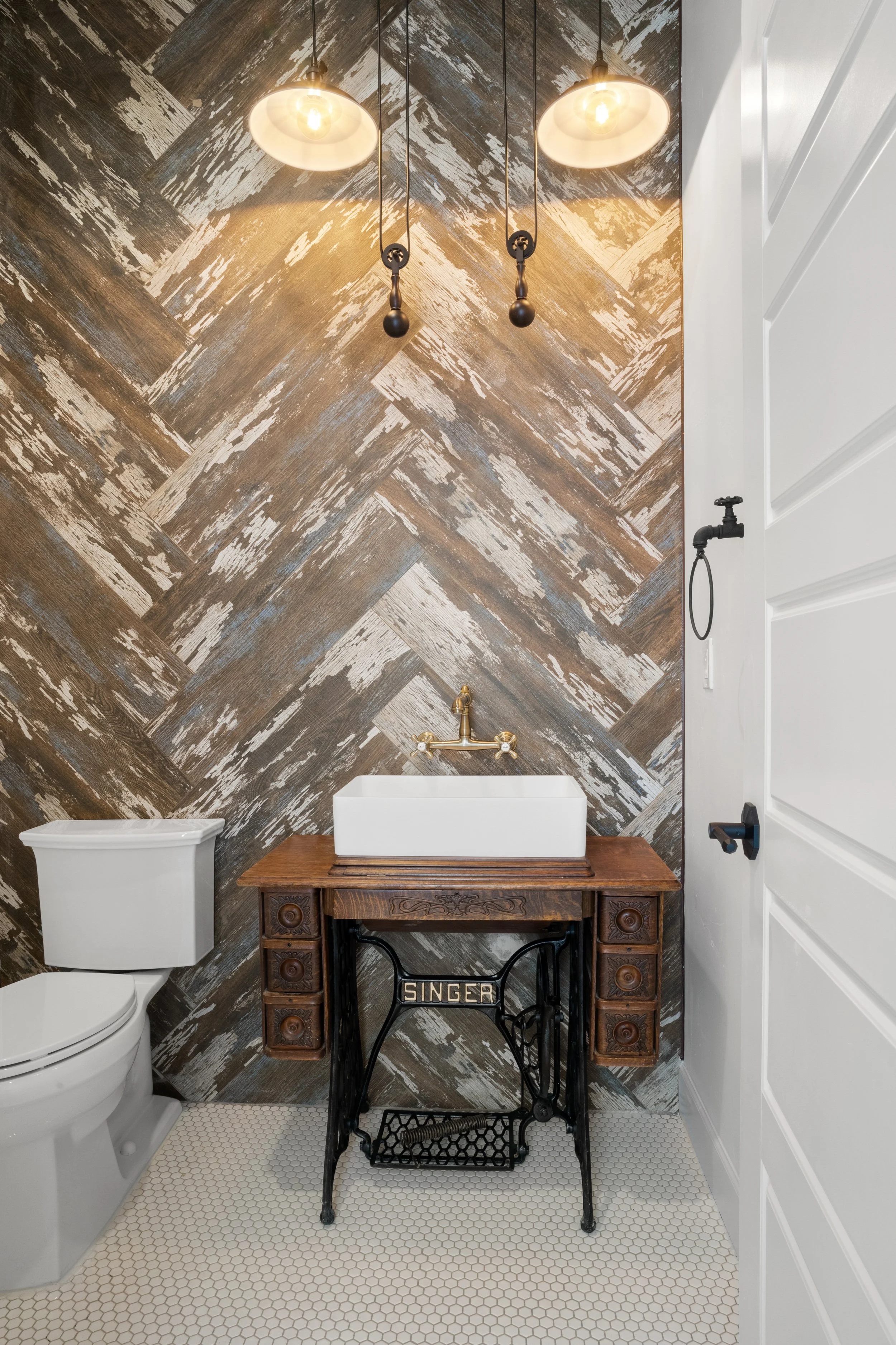 1042 Castillo Court 46.jpg