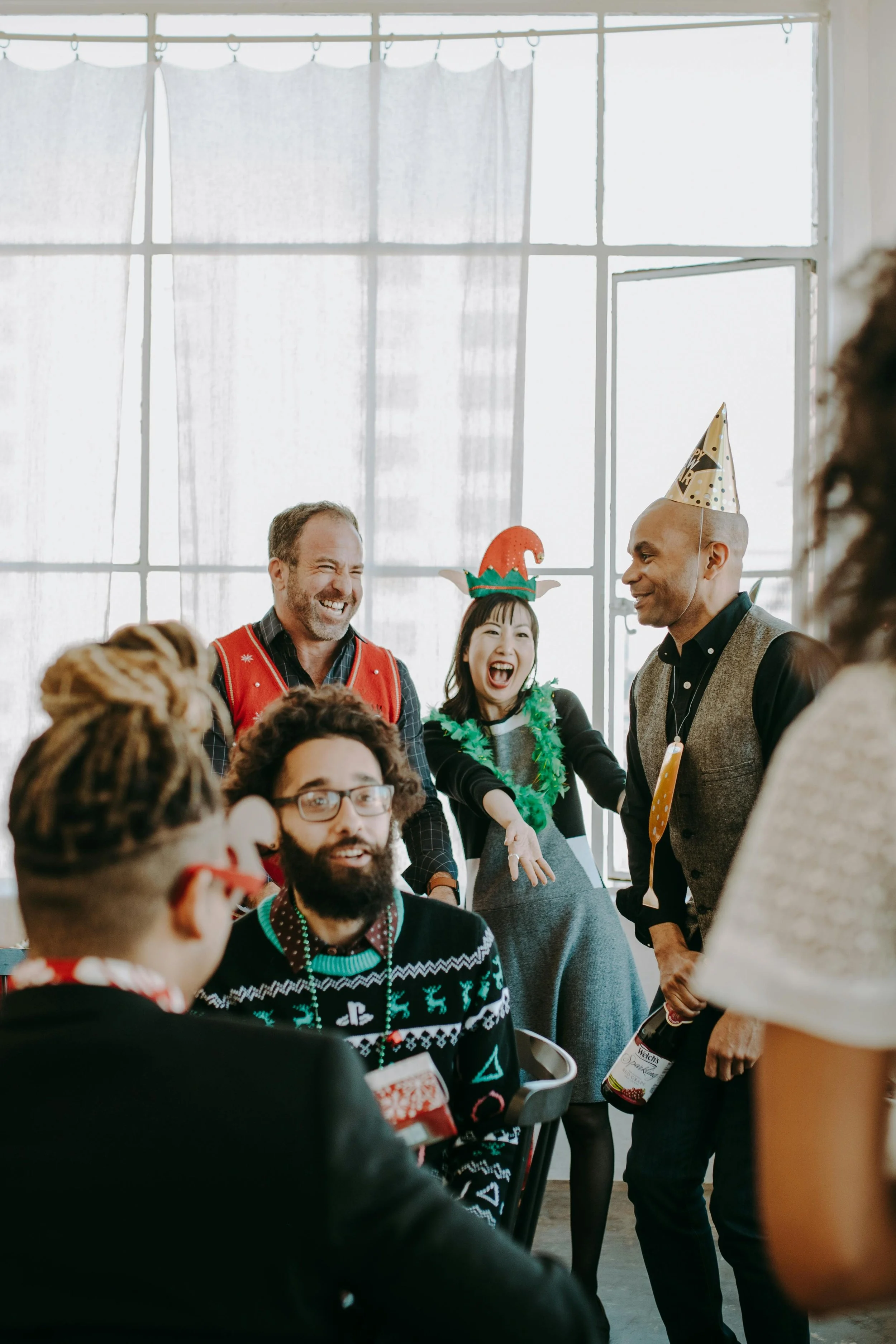 Your December Holiday HR Checklist: What Employers Should Prioritize Before the 2025 Year-End