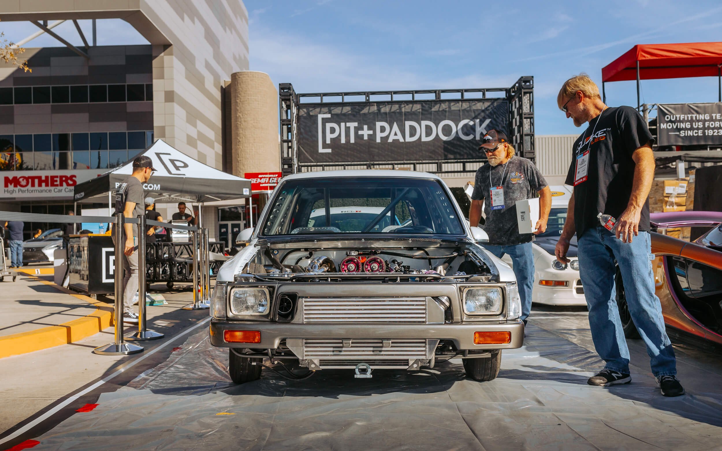 WEB_20221101 SEMA Show Madness-199.jpg