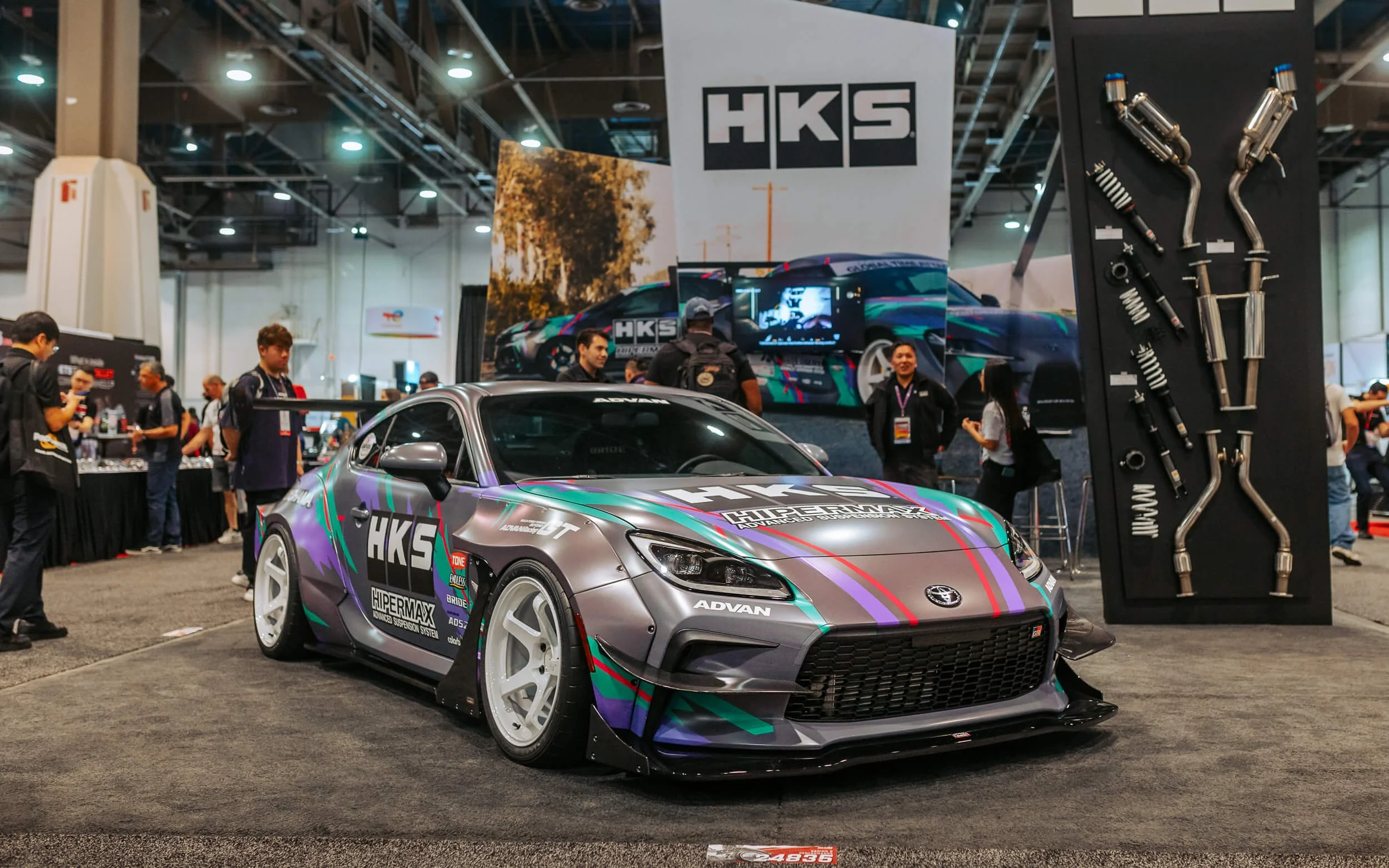 WEB_20221101 SEMA Show Madness-305.jpg