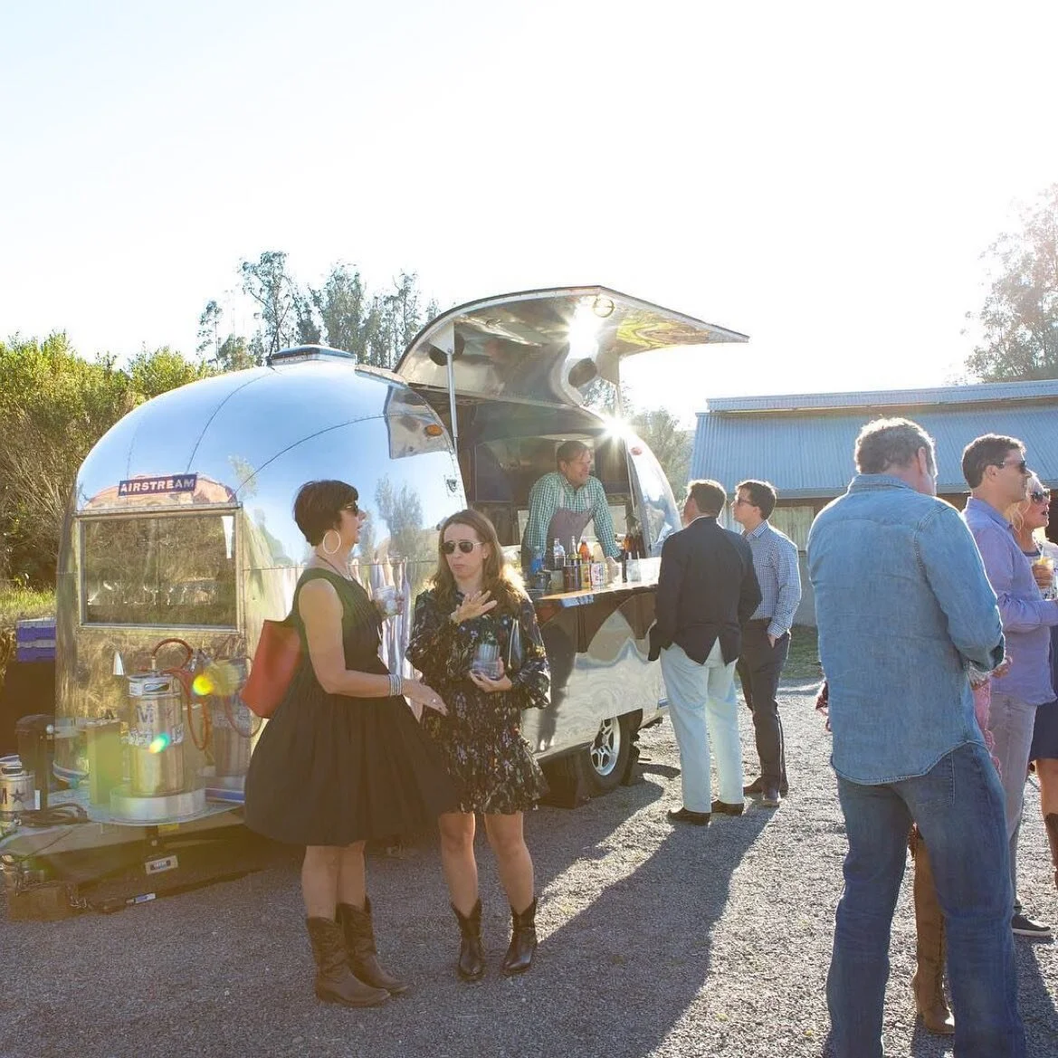 Flashback to our pre-wedding party with @bloomfieldevents

#wedding #events #barcar #airstreambar #cocktails #privateevents #airstream #craftcocktails #bayarea #cheers #barcarsf #sf #oakland #napa #sonoma #winecountry #cocktailparty