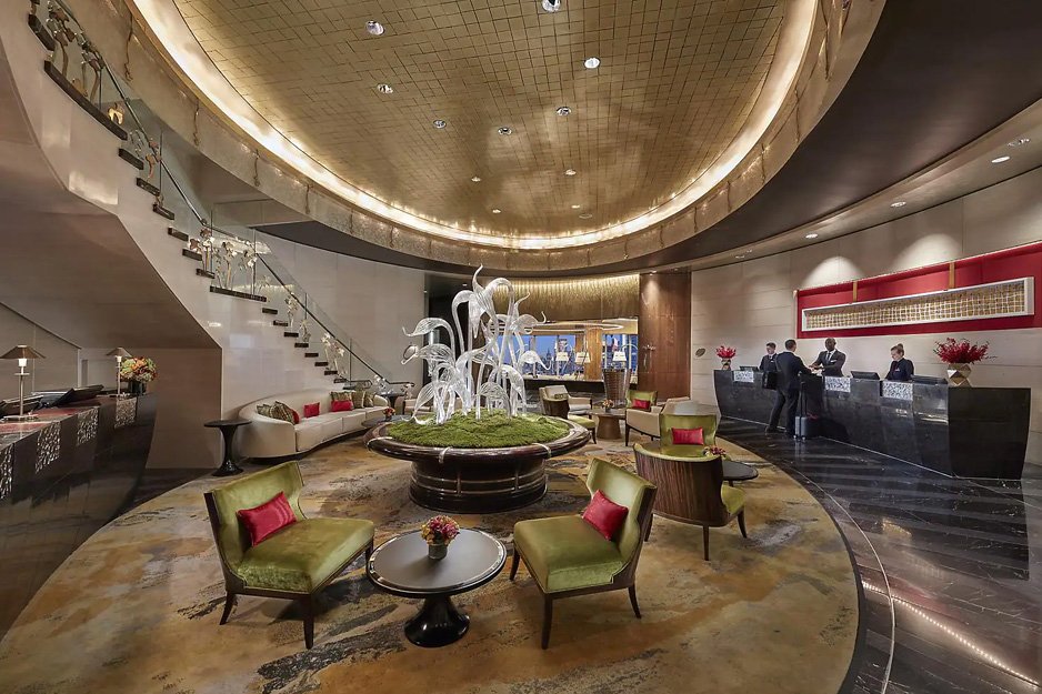 Lobby / Source: Mandarin Oriental