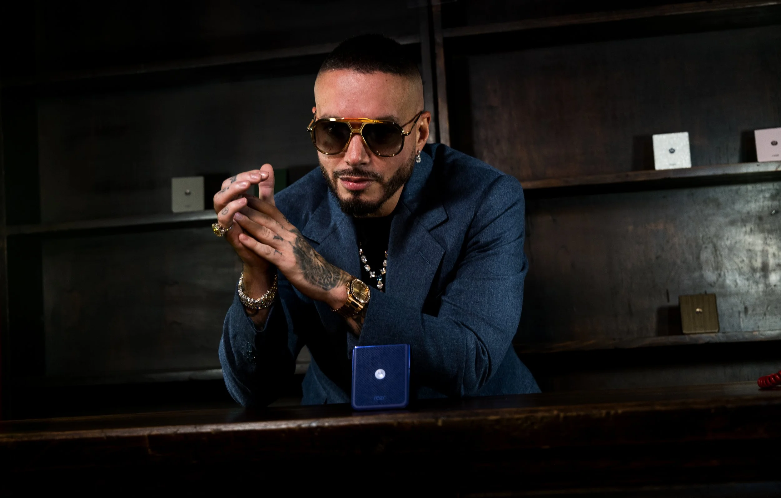 J Balvin X Motorola