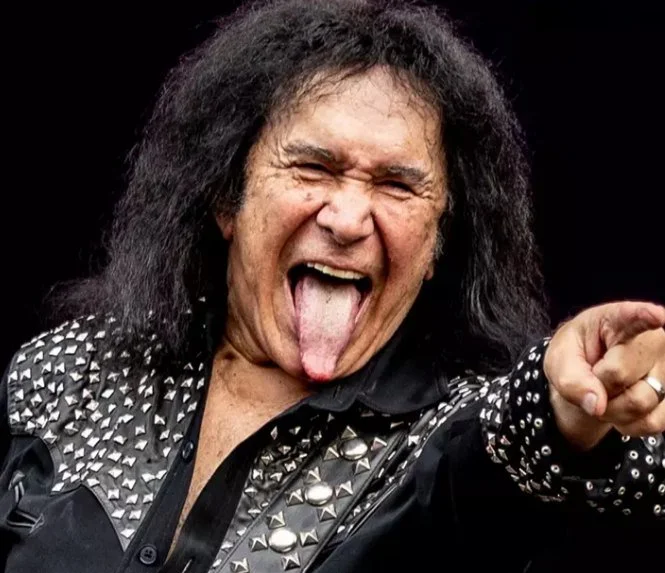 Former #KISS co-leader #GeneSimmons has announced new summer 2026 solo concert dates with #SebastianBach, #LitaFord, and #QuietRiot

Get the Live 365 App and search out &lsquo;Pop Soul&rsquo; for #70s #80s and #90s tuneage

#musicnews #staytuned #Now