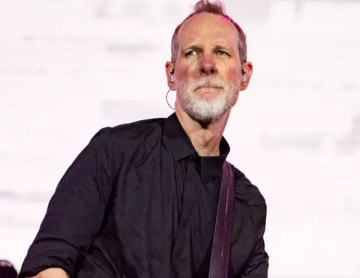 #NoDoubt guitarist #TomDumont has revealed his Parkinson&rsquo;s disease diagnosis just weeks before the beloved group is set to take the stage at the Sphere in #LasVegas. 

Get the Live 365 App and search out &lsquo;Pop Soul&rsquo; for #70s #80s and