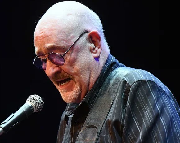 #DaveMason, who was inducted into the Rock and Roll Hall of Fame in 2004 &amp; co-founded the iconic U.K. band #Traffic, has died at 79. 

Get the Live 365 App and search out &lsquo;Pop Soul&rsquo; for #70s #80s and #90s tuneage

#RIPDaveMason #music