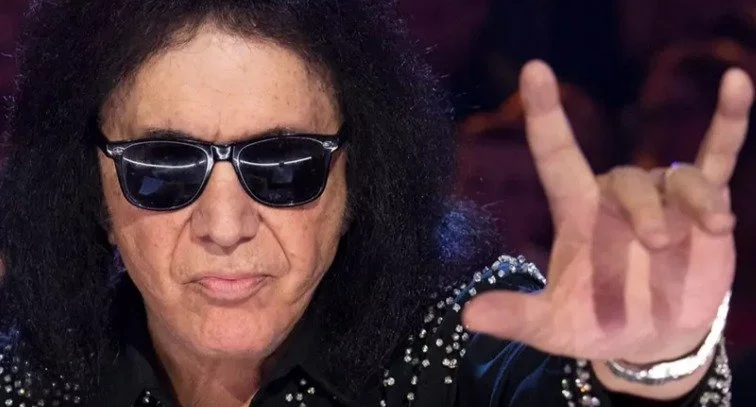 #GeneSimmons has added a seven-date Canadian tour to his increasingly busy plans for this year, starting Nov. 30th in Edmonton and concluding on Dec. 12th in Sydney, Nova Scotia.

Get the Live 365 App and search out &lsquo;Pop Soul&rsquo; for #70s #8