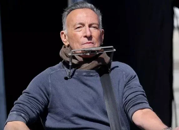 #BruceSpringsteen has started to receive an increasing number of death threats from Trump supporters during his politically-charged Land of Hope and Dreams Tour 

Get the Live 365 App and search out &lsquo;Pop Soul&rsquo; for #70s #80s and #90s tunea