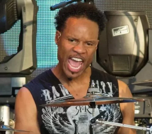 Famed funk group #EarthWindAndFire's drummer #JohnParis is currently in a medically induced coma so his body can stabilize and continue receiving the best care possible. He is recovering from a critical medical emergency suffered on August 6th

Get t