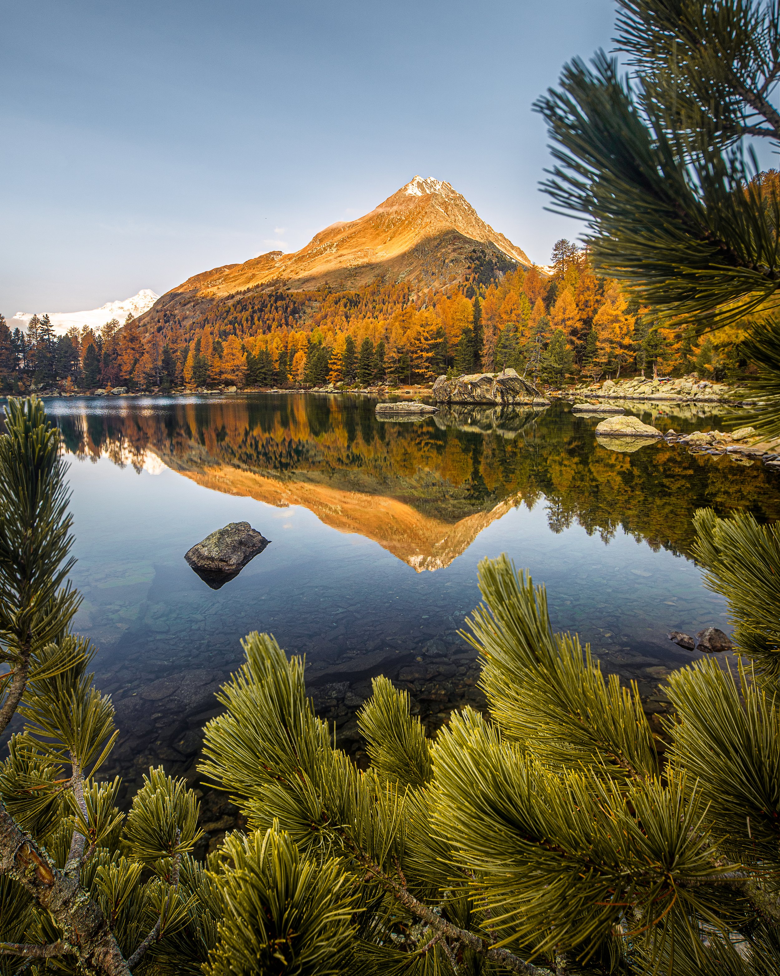 Framing Reflections | Switzerland