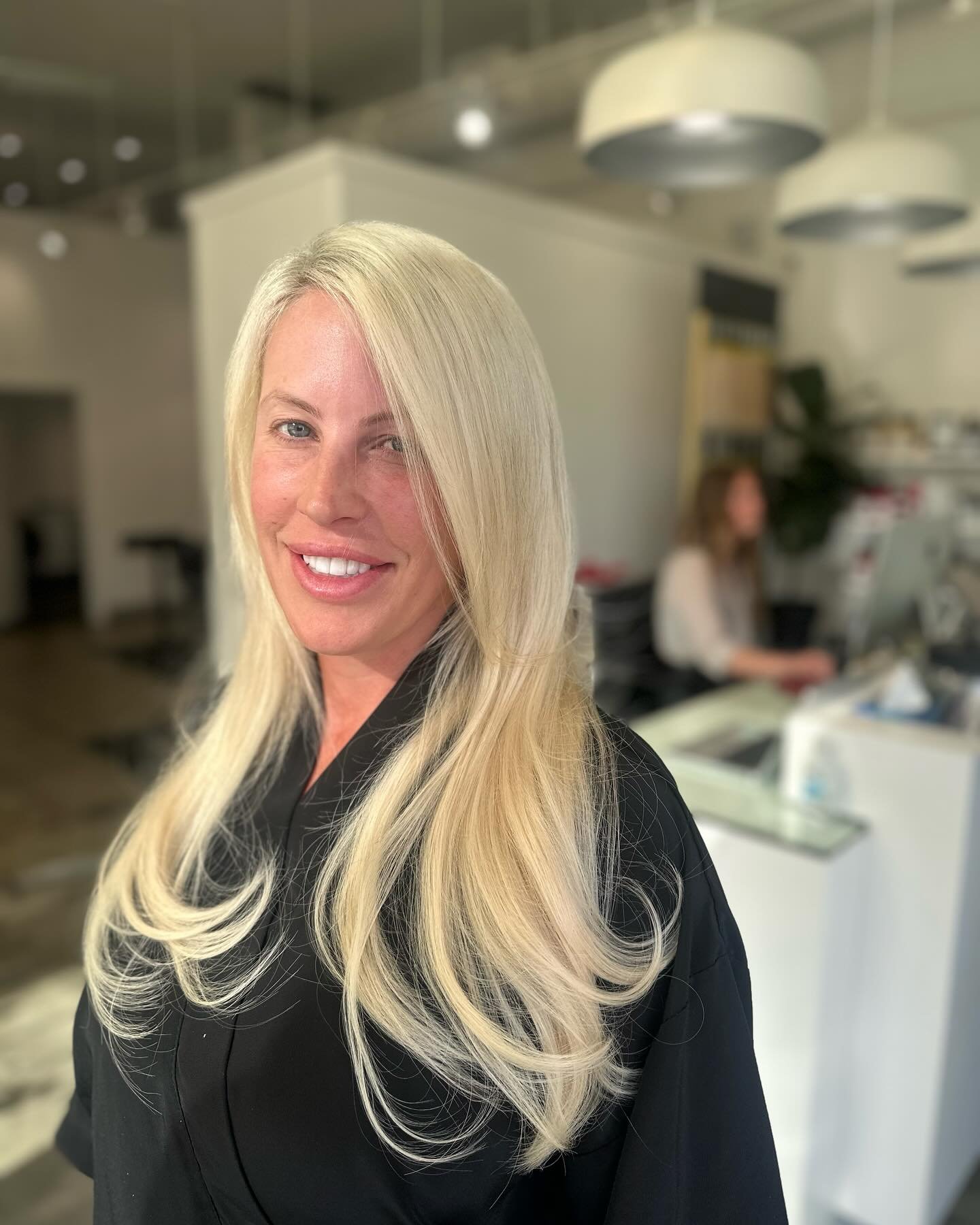 Brightening up your week with a full blonding session and a 20&rdquo; inch Bellami K-tip extension install by @candicebuckett this gal is definitely prepped for spring! ✨🫶🏼

It's easy to put off your hair appointment as just another item on your to