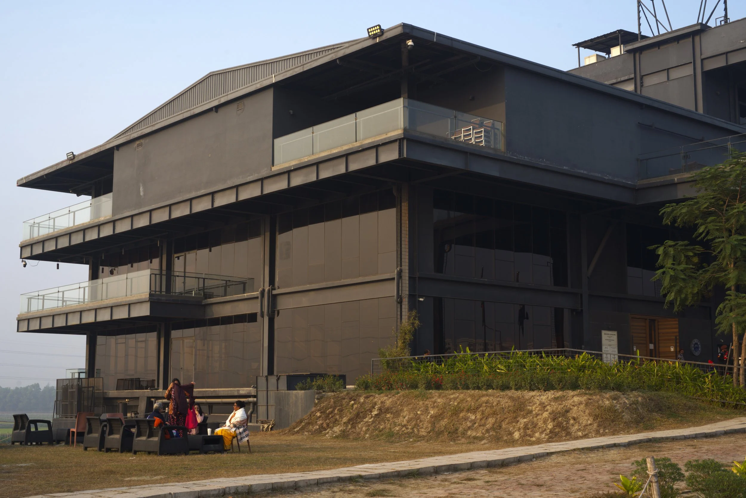Boatouse ouside.jpg