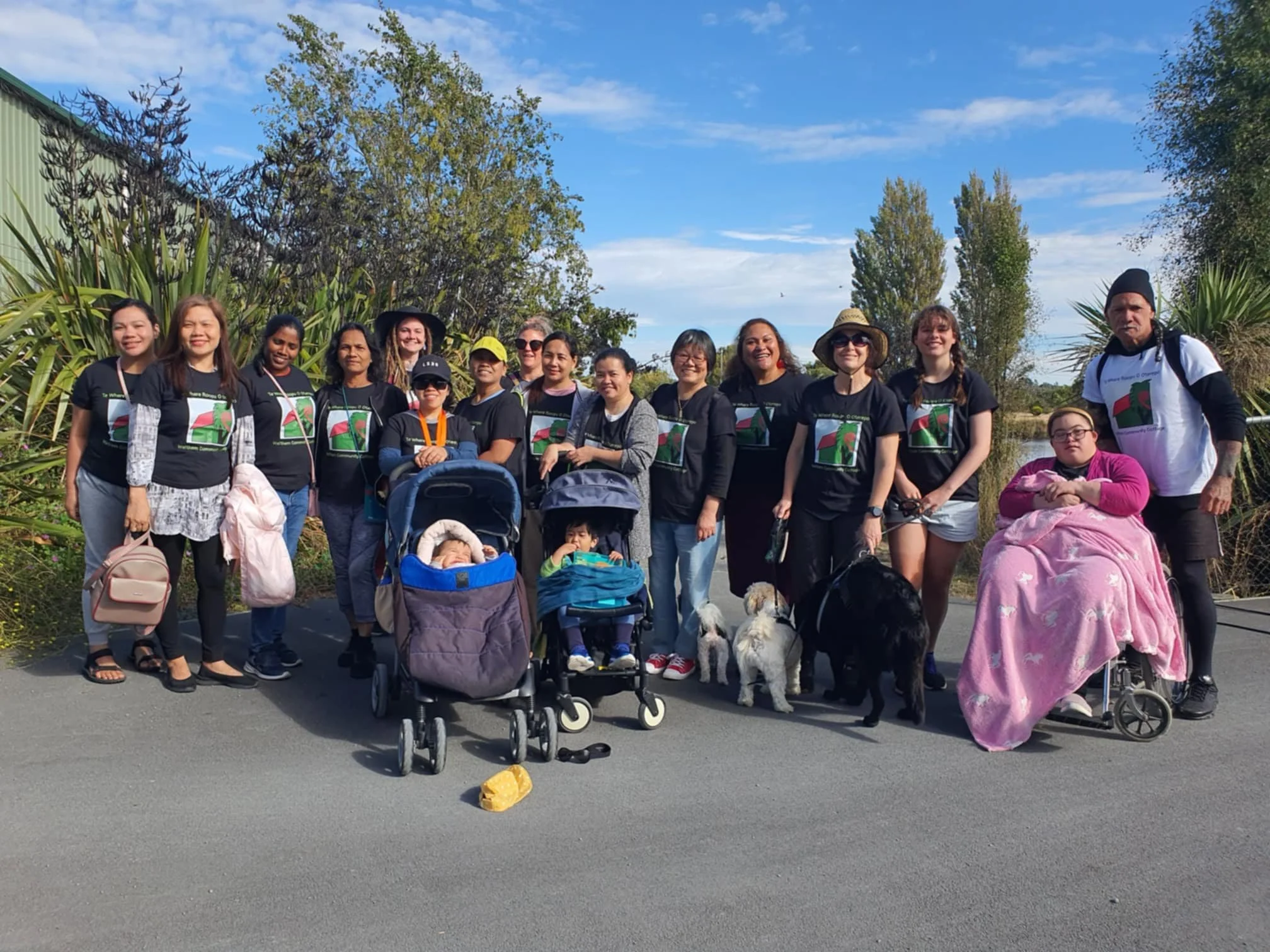 wahine wellness group pic.jfif