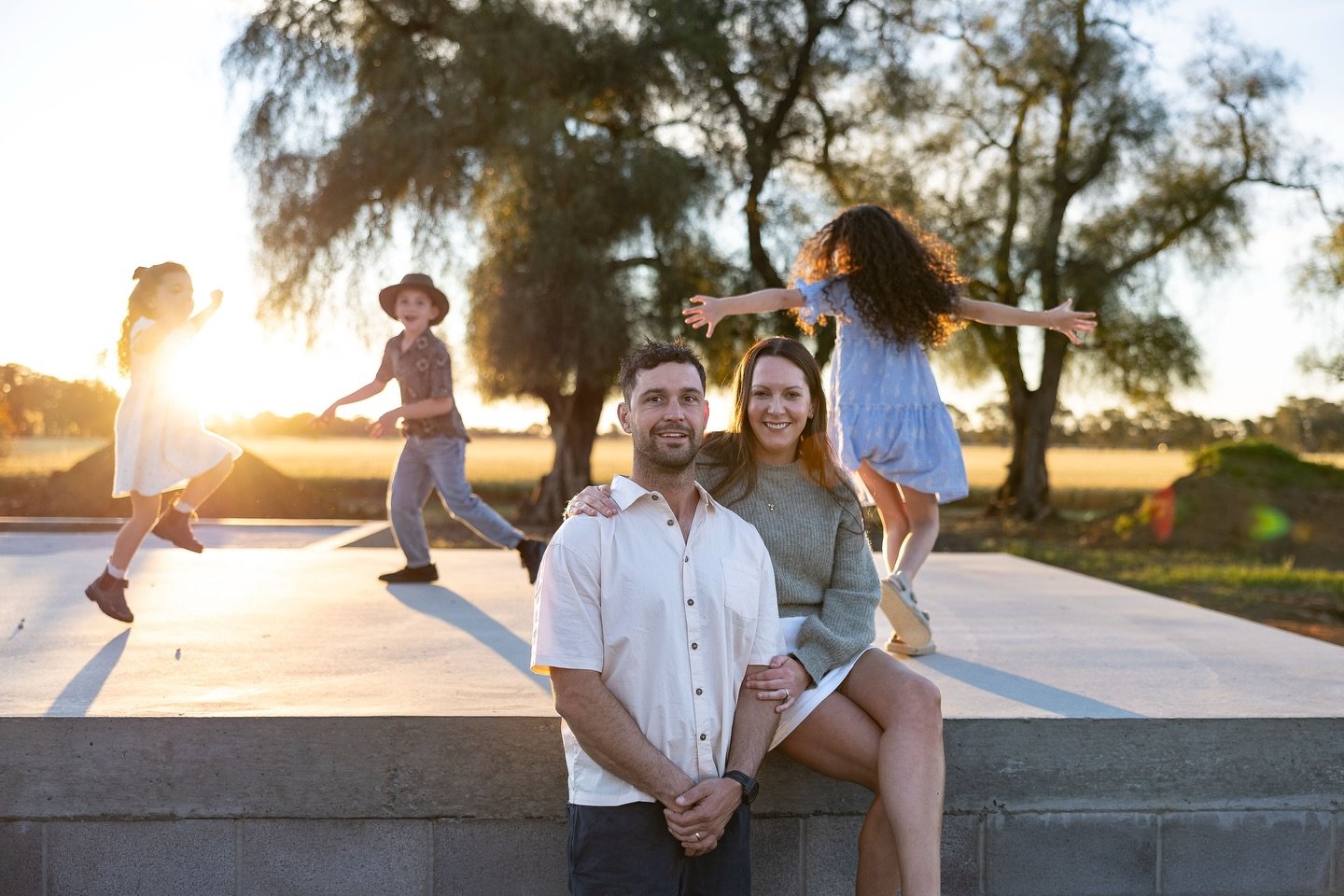 What a big few weeks at Pine! 

Slab pour ✔️
Frame ✔️
Trusses Up ✔️

Next up ProClima Mento Roof Wrap &amp; then Zinc roofing! 

I&rsquo;m feeling so much more at ease knowing that our Specification Document has been finalised! 🥳 To be honest this i