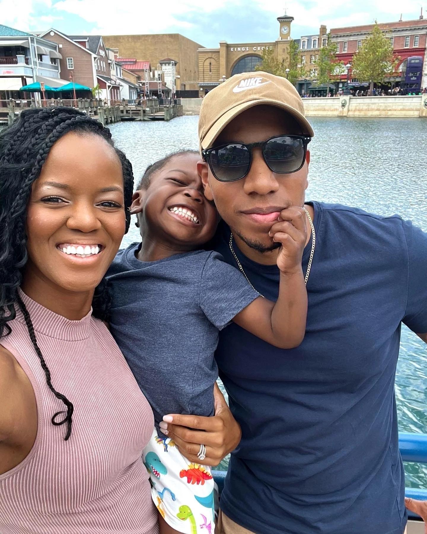 A54BF60E-7F15-455C-BA5F-BDA162066D67 2.JPG