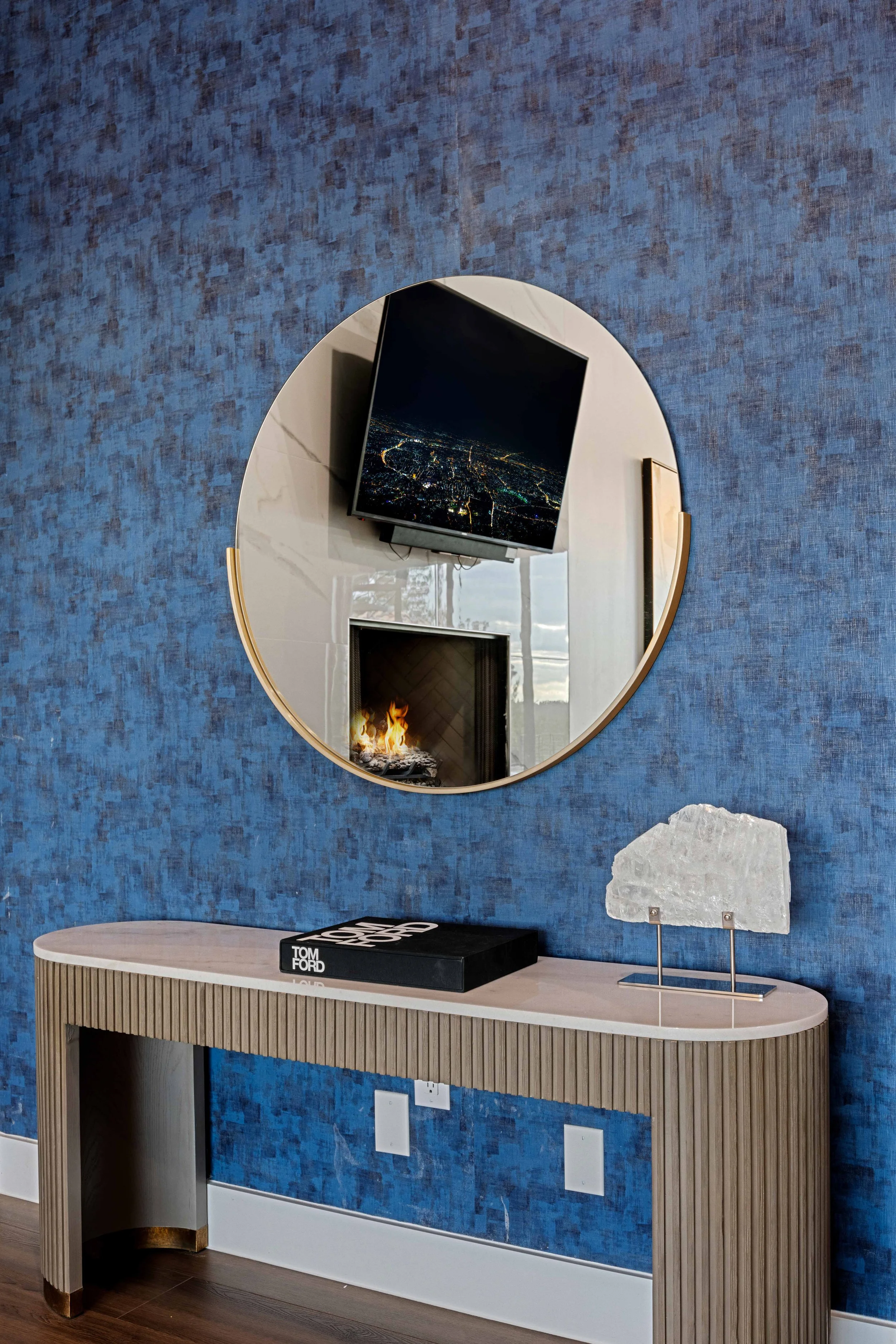 048_Welton Cliff V2.jpg