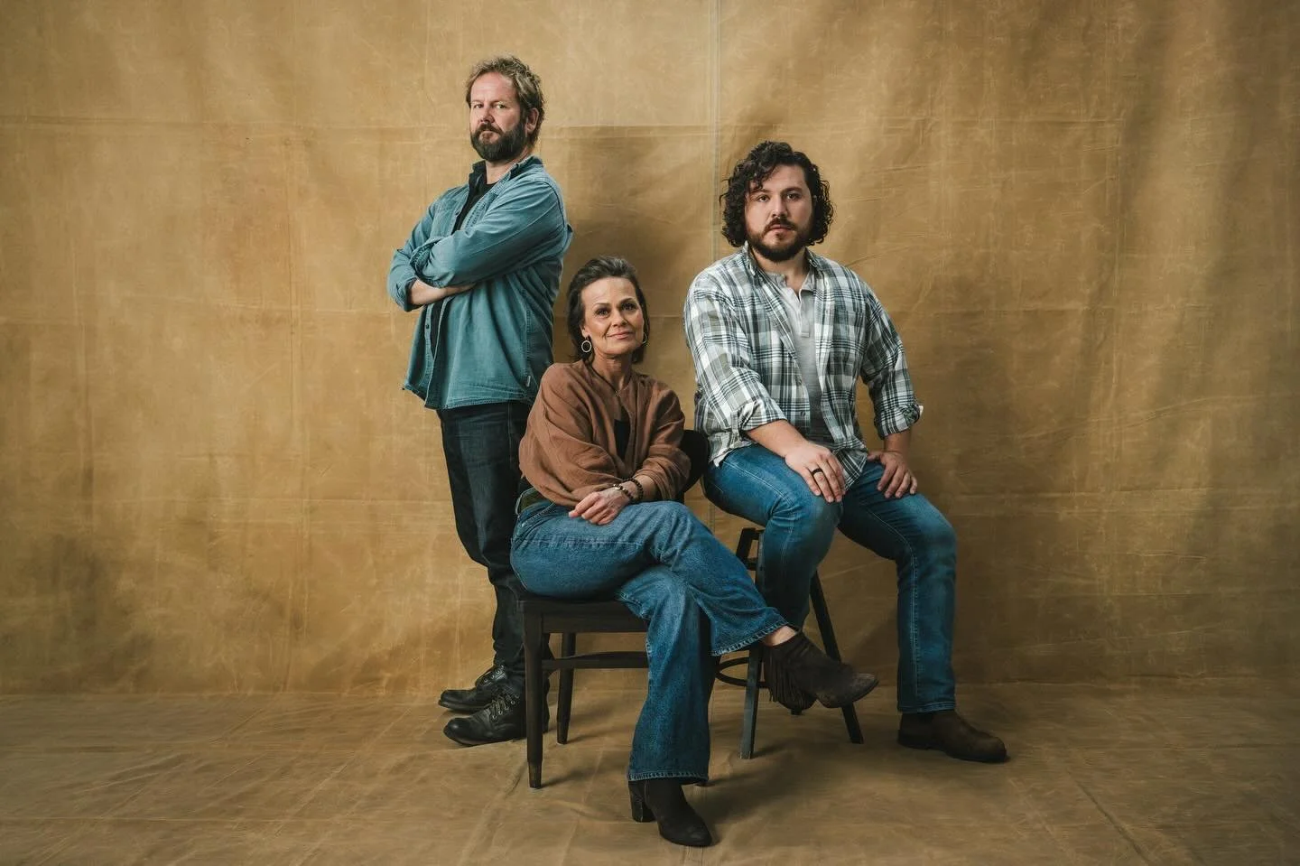 Happy opening to the cast, crew, and creative team of Fulfillment Center, which opened last night at the Coal Mine Theatre. Here&rsquo;s a few frames from our promo shoot in June (which are very unfortunately missing @gitagritz).
.
Once again thank y