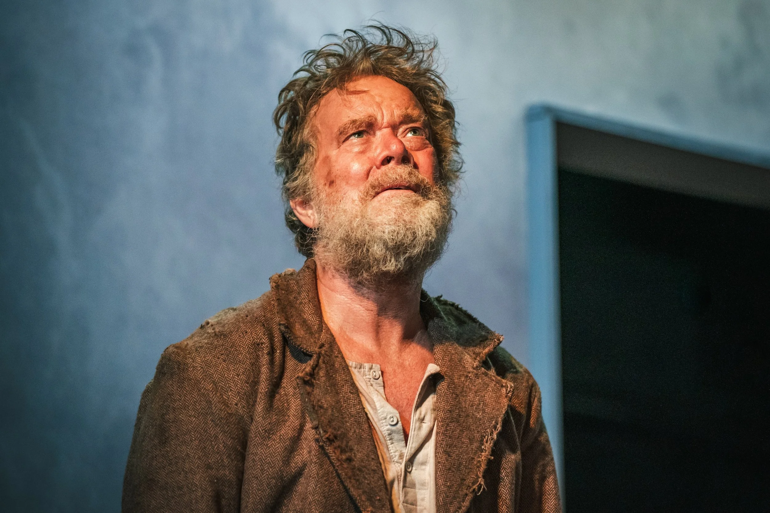 W*ElanaEmerPhotography_WaitingForGodot_CoalMineTheatre_EE_5106.jpg