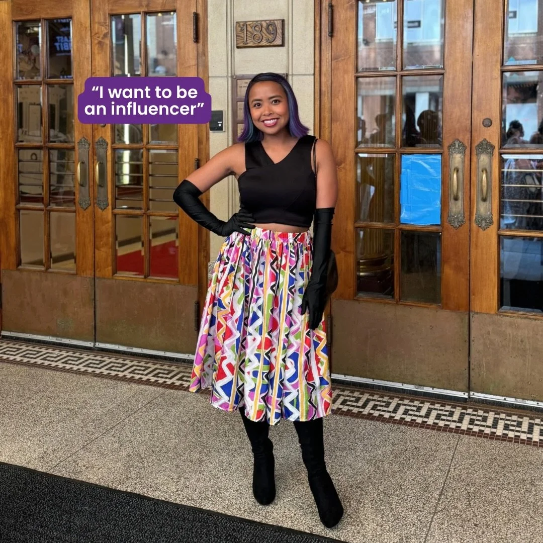 Proud outfit repeater 🙋🏽&zwj;♀️

Clothes are meant to be worn again and again. That&rsquo;s why I shop intentionally to make sure every piece is something I want to wear for a long time.

This matching set is from @siberiavintage

Are you an outfit