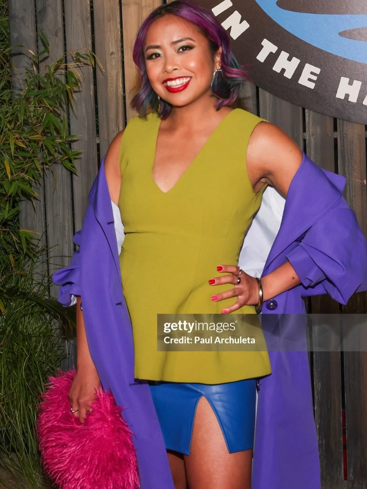 They told me the dress code was business casual 💼💜

@survivorcbs 

Hair and make up @makeupbyomarl 
Wardrobe and styling @empressfashionlibrary @miss_albano 
Shoes @lintervalle 

#survivor50 #survivor50finale