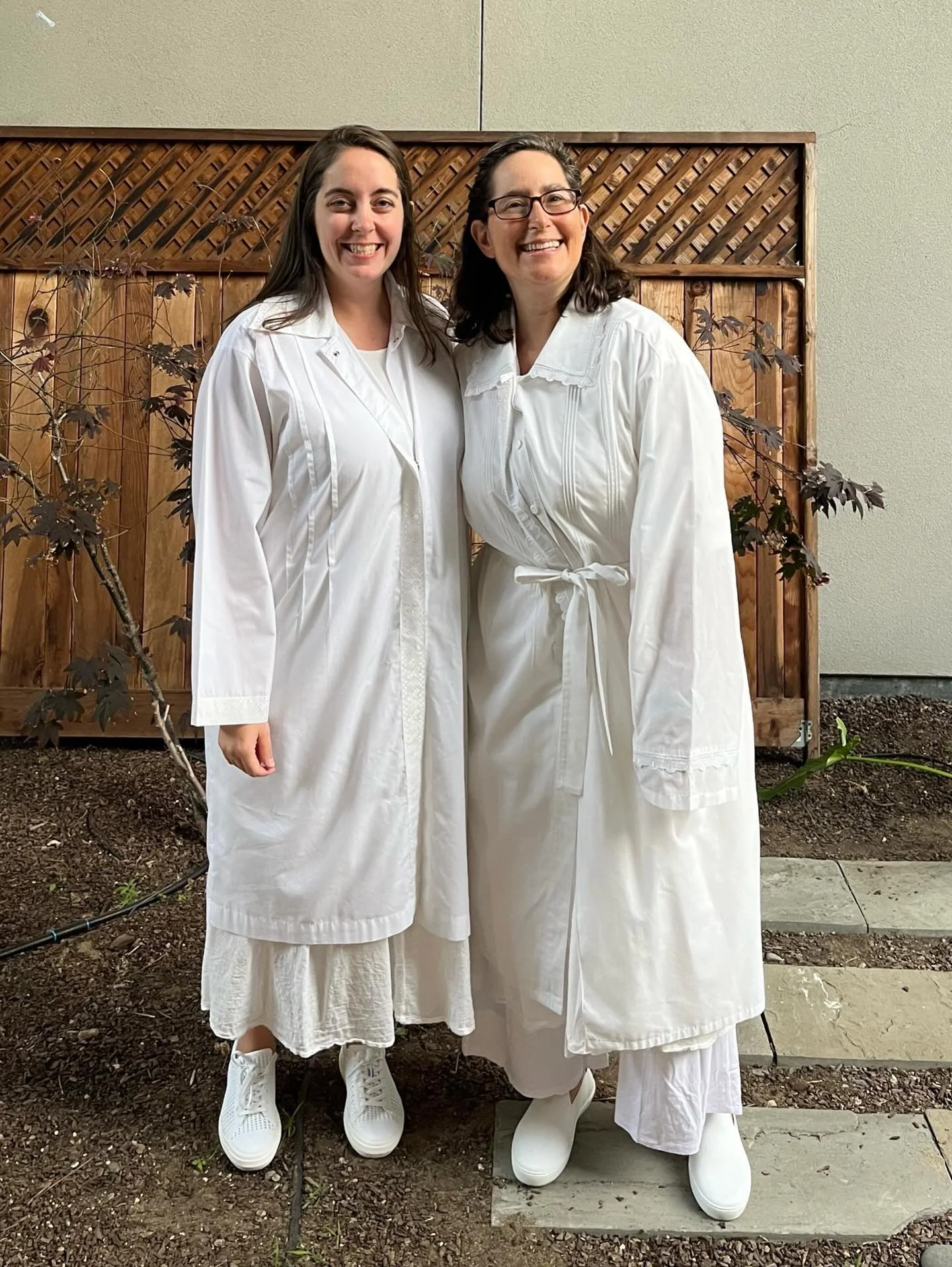 Happy birthday to our wise and wonderful Rabbi Richman 🎂 Visit the link in our bio to read the poem she shared by Rabbi Karen Kedar during this past Yizkor service. 🤍