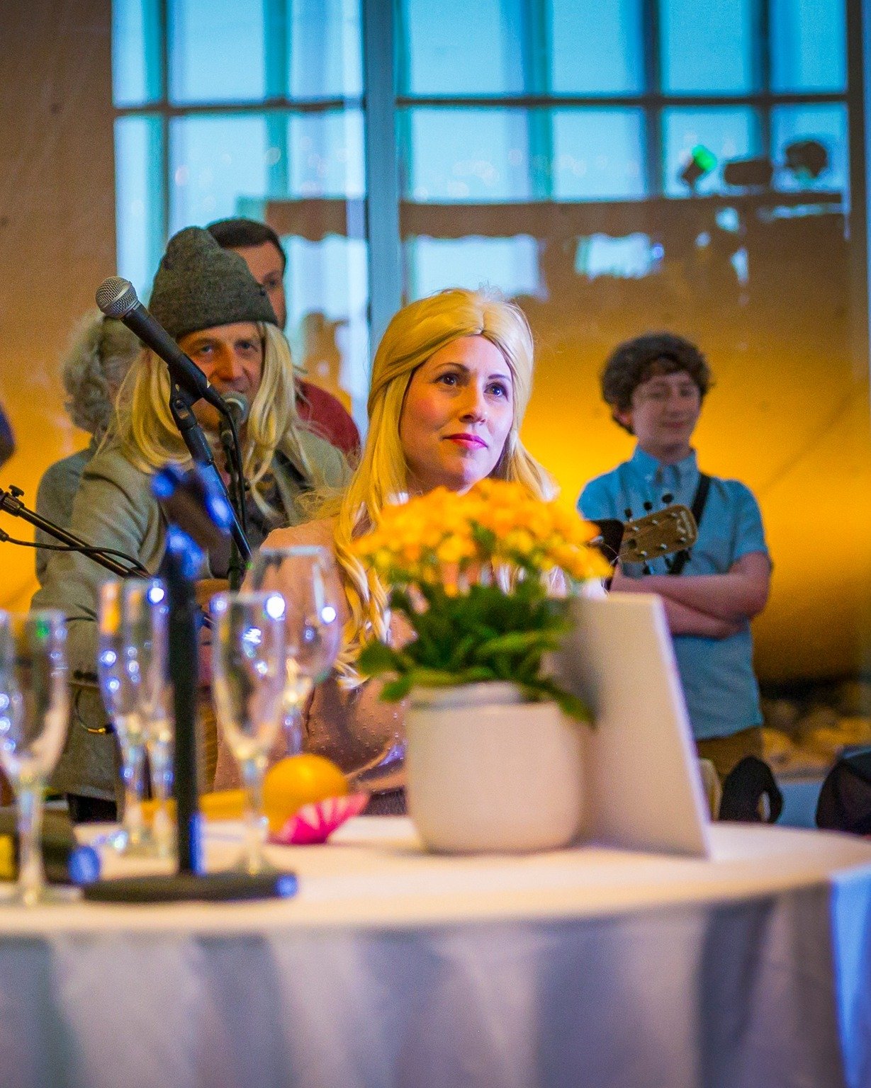 Happy birthday to our FABULOUS Director of Early Childhood Education and Family Engagement... Dale Kleisley! 🫧💖🪄 You are the embodiment of the all the Jewish values you have created for CBS Family Preschool and our community at large. Yom huledet 