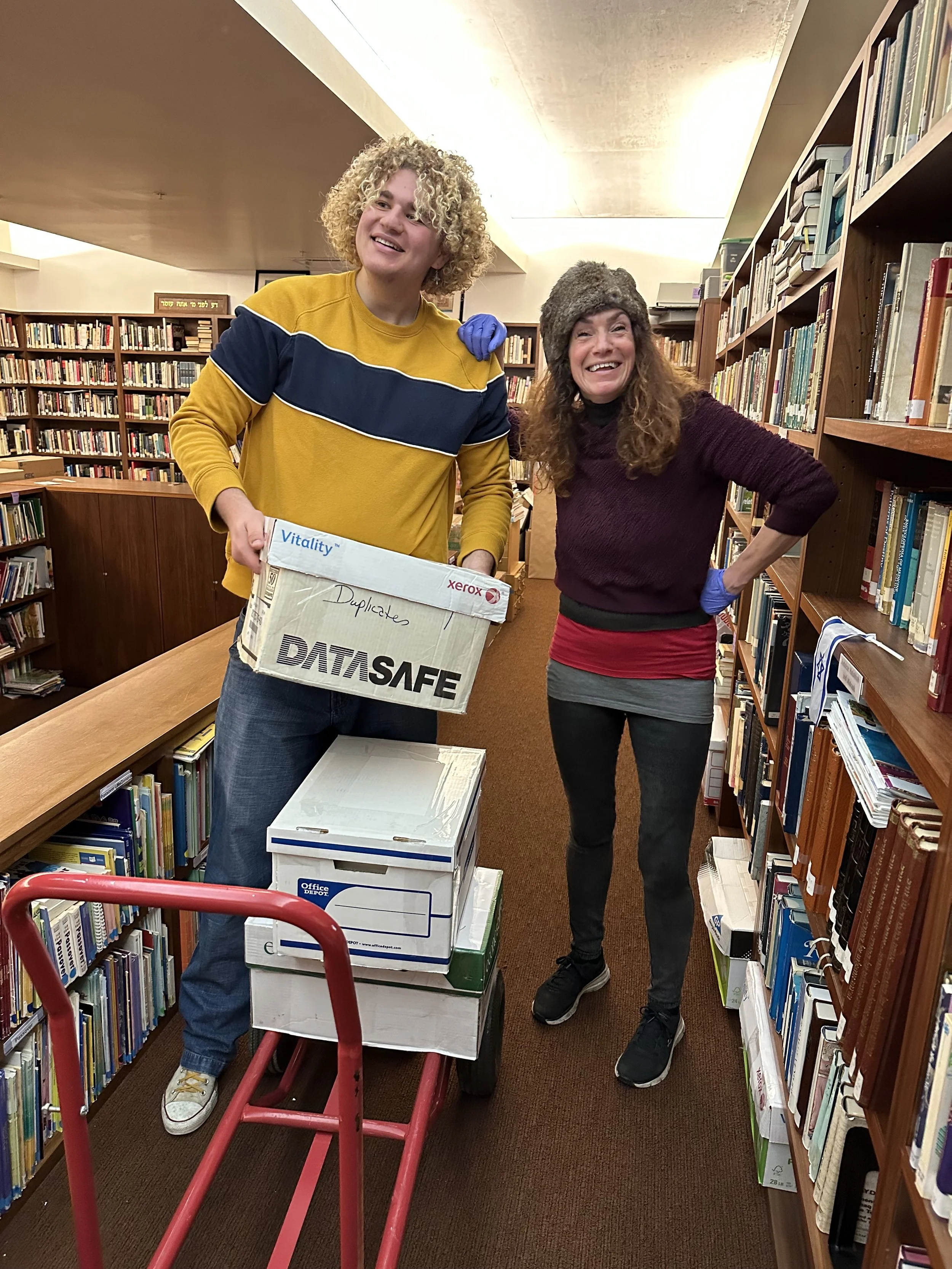 Library Books to San Quentin 2.jpg