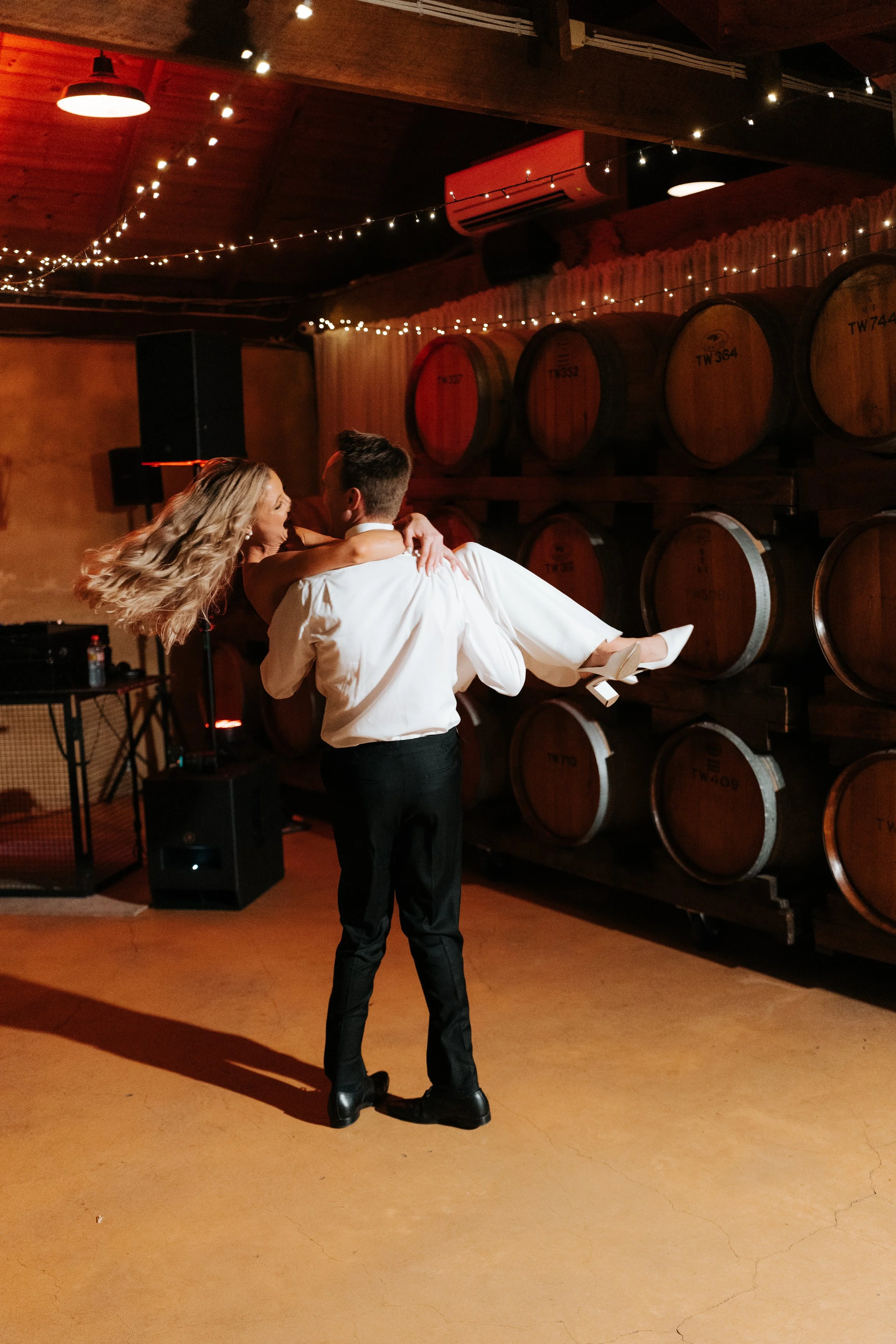 Nick & Georgia-1136.jpg