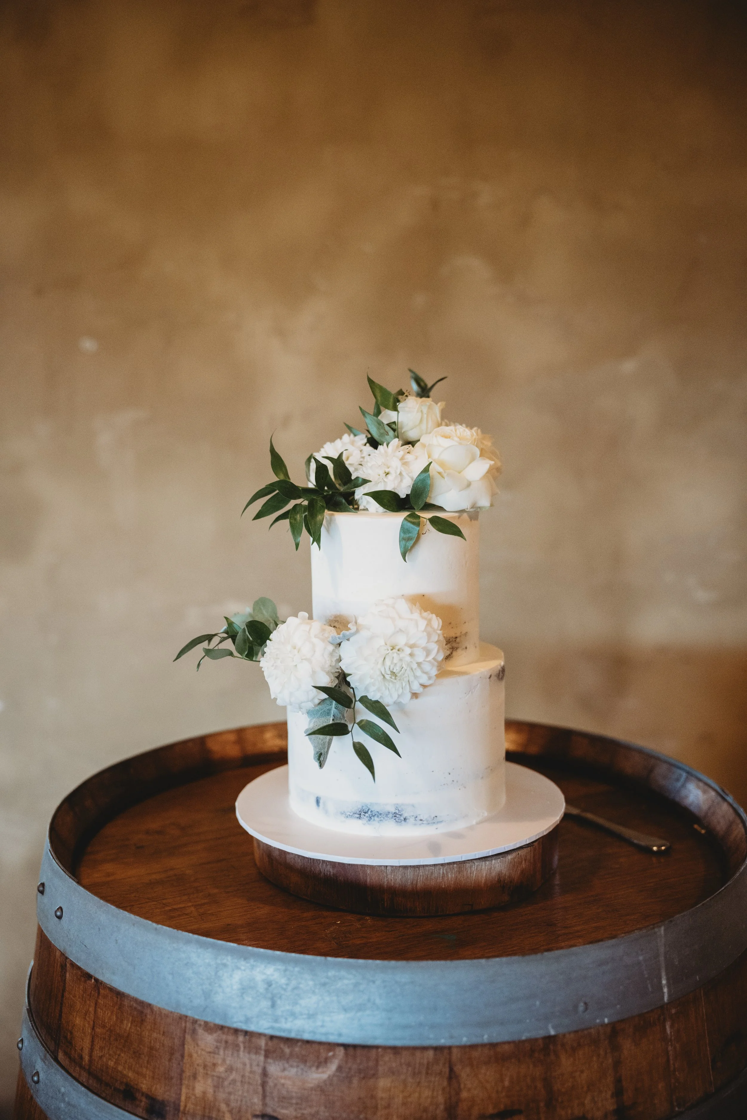 Kayla&NickSneakPeaks_JPCreative-65.JPG