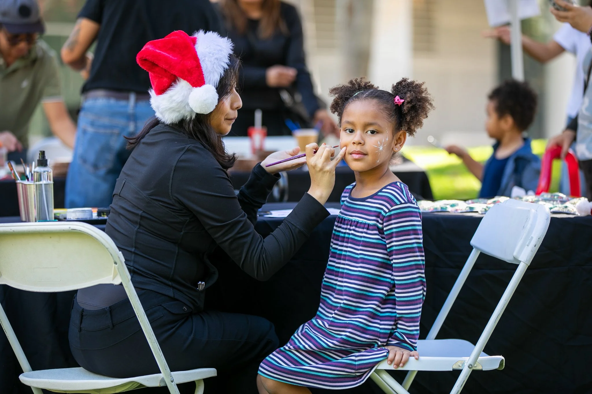 Picnic_With_Santa_2025_DTLA_Alliance_19.jpg