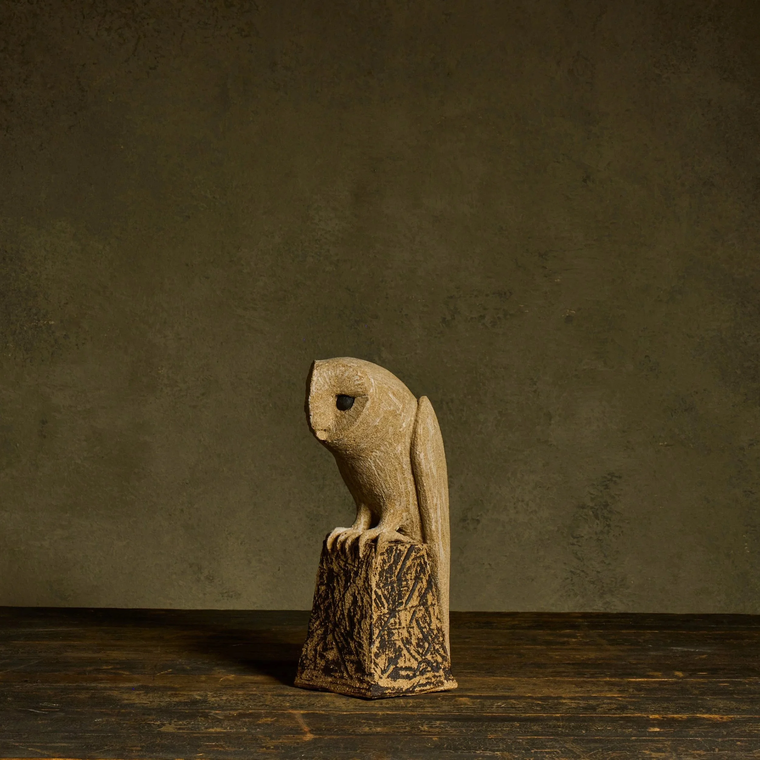 1062_D01_S26_0154_Large_Owl.jpg